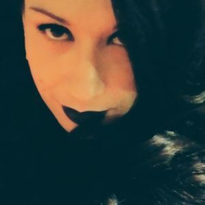 Meet your Posher, Angelina